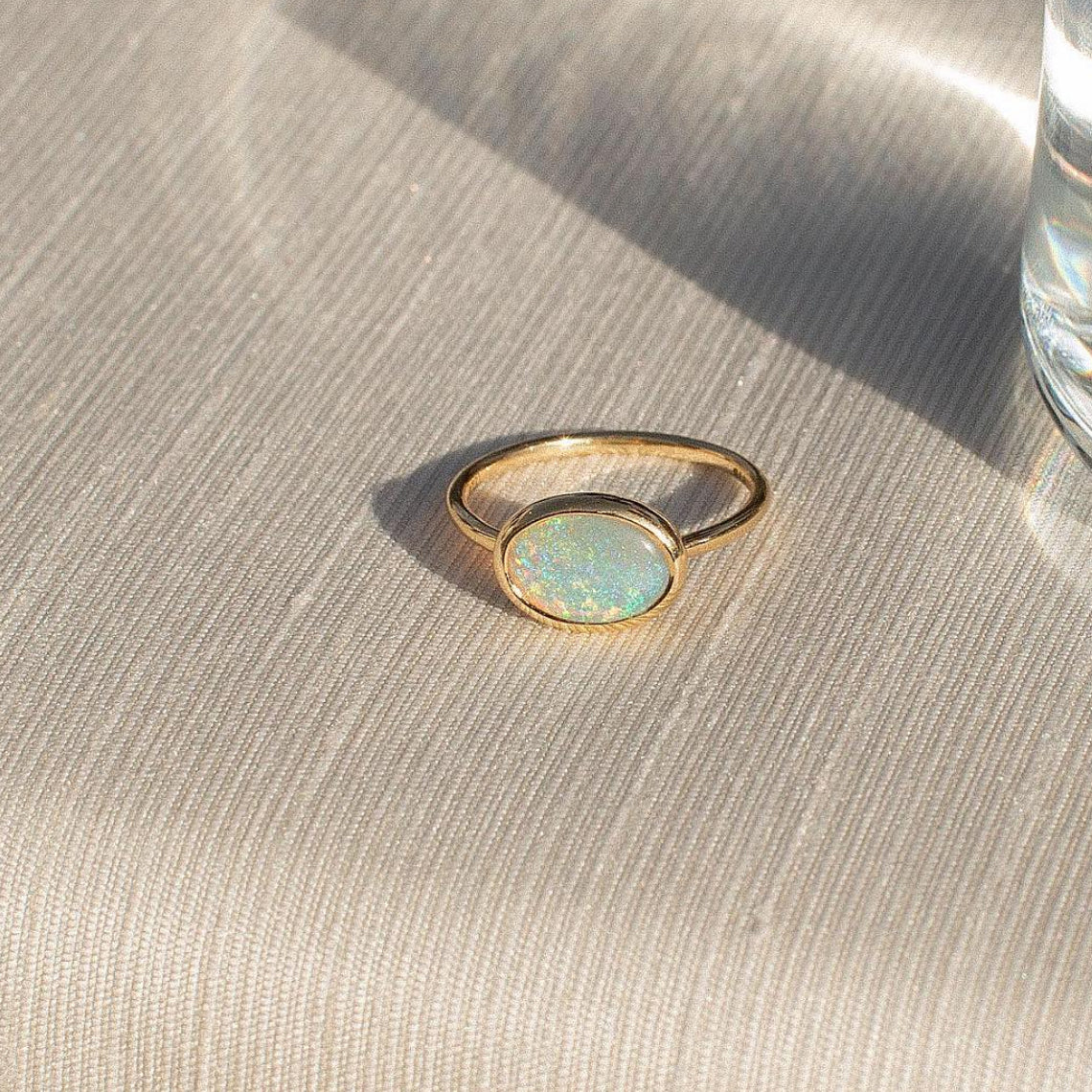 Light / Form Ring with Large Opal