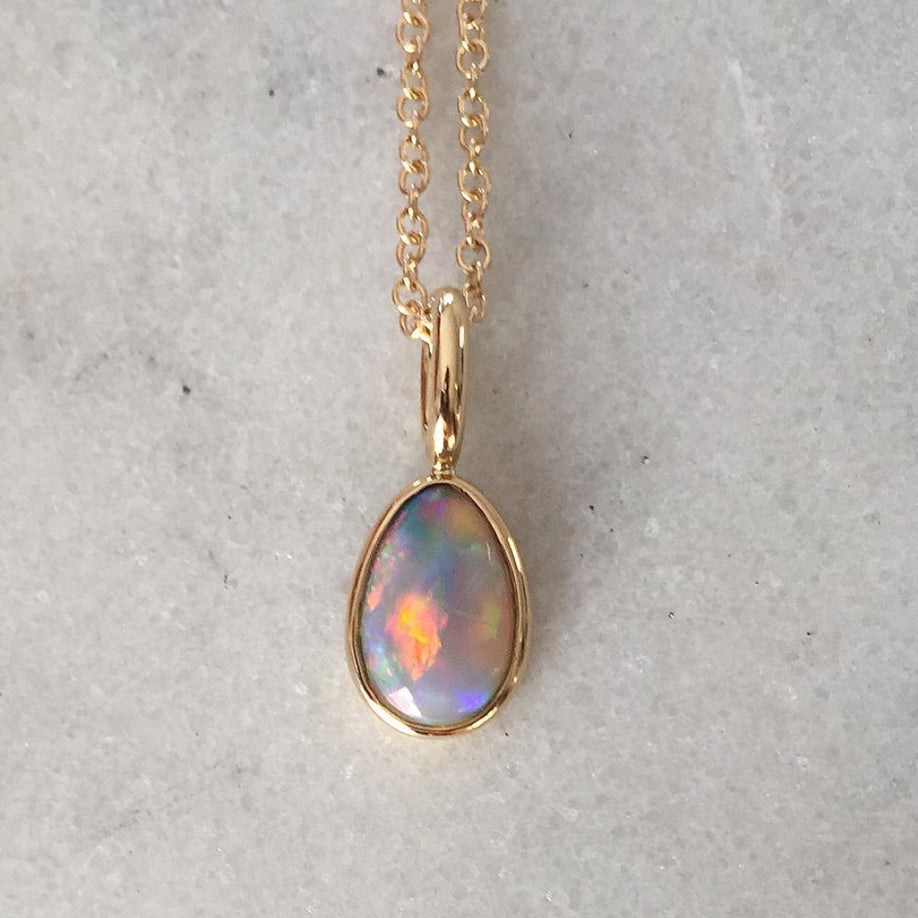 Teardrop Light / Form Necklace with Rainbow Opal